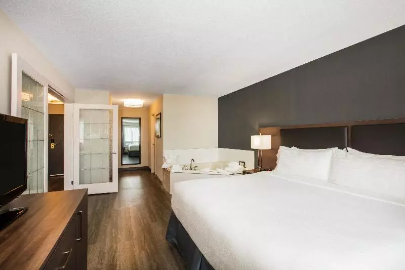 スイート, Holiday Inn & Suites Grande Prairie, An Ihg