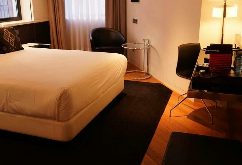 스탠다드 룸, Inffinit