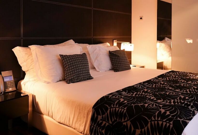 이그제큐티브 스위트, Inffinit