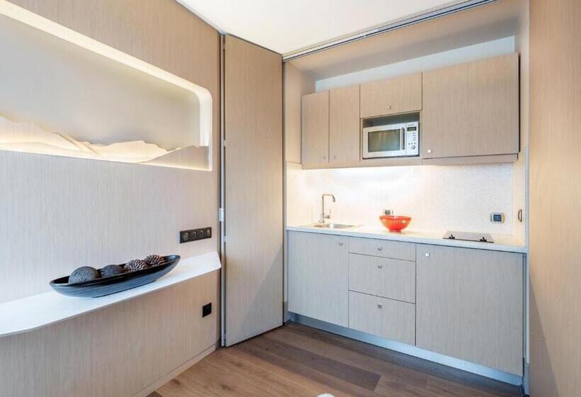 סוויטה, Le Pré Carré