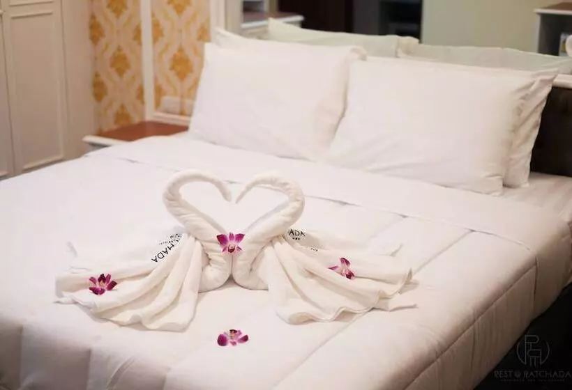 Standard Room, Rest At Ratchada