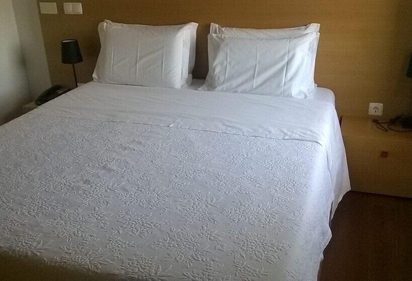 스탠다드 룸 풀장 전망, Rural Alves  Casa Alves Torneiros