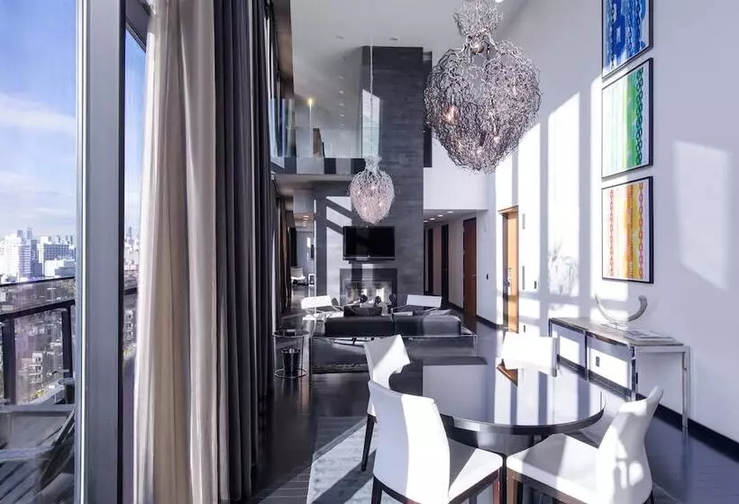 Standard-huone, Sixty Les