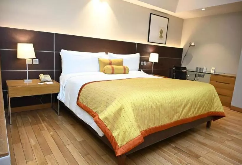 اتاق لوکس با تخت بزرگ, The Lalit New Delhi