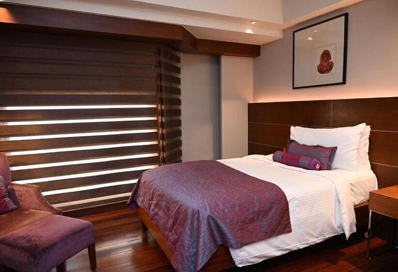 غرفة بريميوم, The Lalit New Delhi