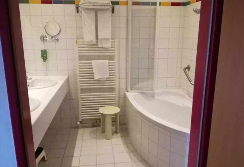 ファミリールーム, Thermenhotel Vier Jahreszeiten