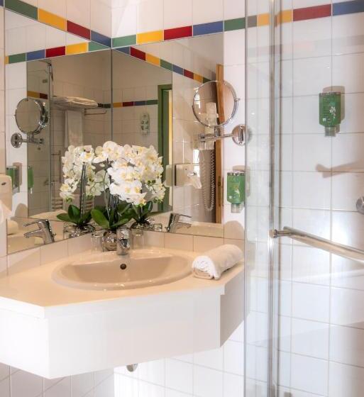 חדר משפחתי, Thermenhotel Vier Jahreszeiten