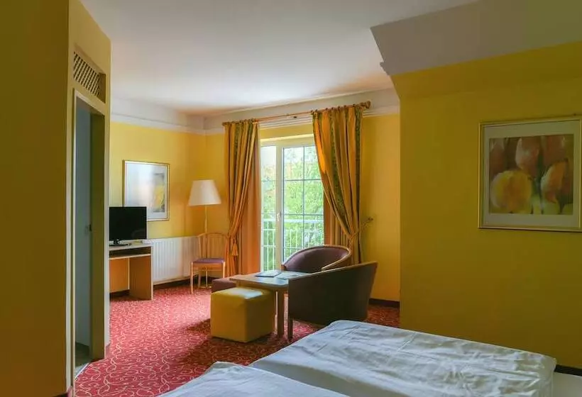 スイート（家族用）, Thermenhotel Vier Jahreszeiten