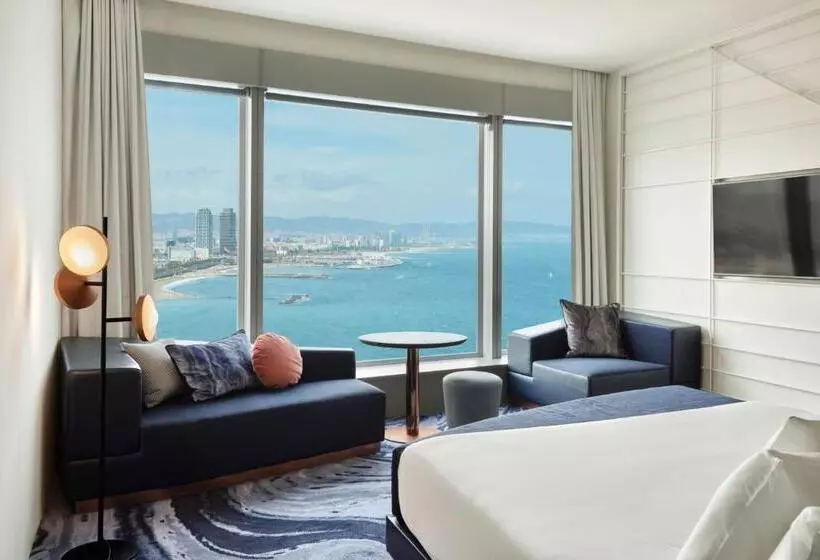 اتاق استاندارد با تخت بزرگ, W Barcelona