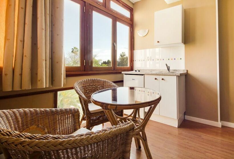 Студио Стандарт с Видом, Miami Santa Catalina