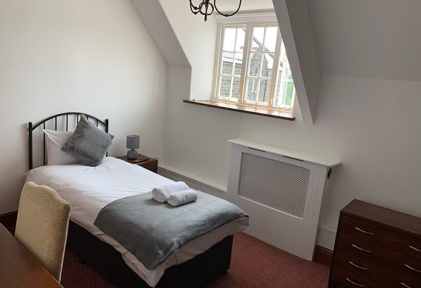 스탠다드 싱글 룸, The Bull Hotel