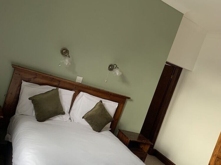 스탠다드 룸, The Bull Hotel