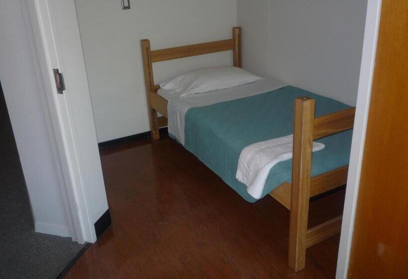 스탠다드 싱글 룸 공동욕실, University Of Toronto   New College Residence   Wilson Hall Residence