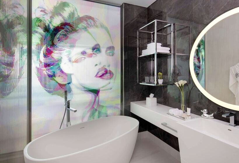 اتاق استاندارد با چشم‌انداز, Sls Dubai Hotel & Residences