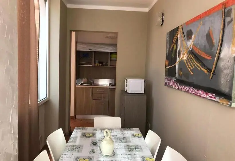 اتاق استاندارد چهار تخته, Le Villette Di Villa Paola
