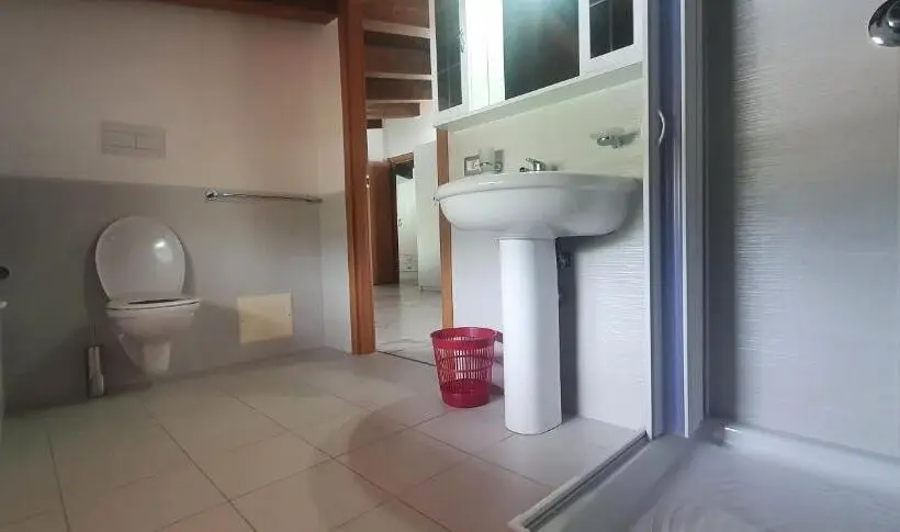 スーペリアトリプルルーム, Alepou Guest House