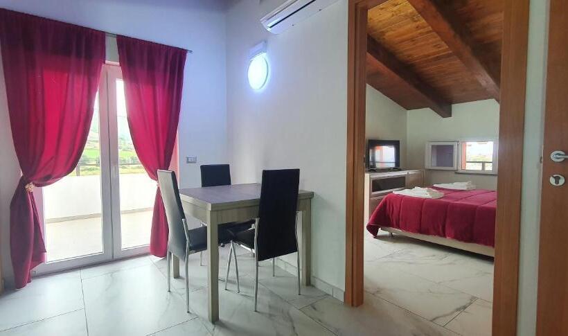 Трехместный Номер Deluxe, Alepou Guest House