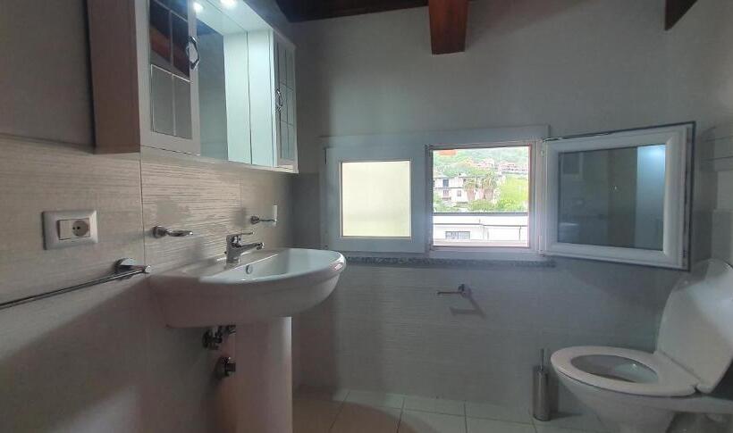 Номер Стандарт, Alepou Guest House