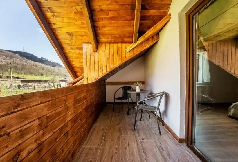Camera Standard con Balcone, Casa Cu Prispa