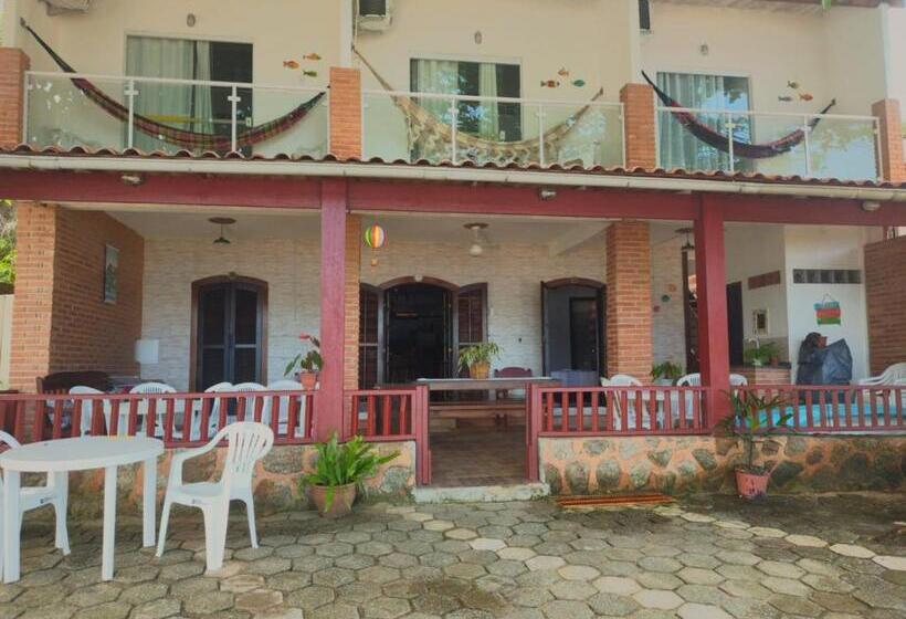 اتاق استاندارد چهار تخته, Pousada Pé Na Areia