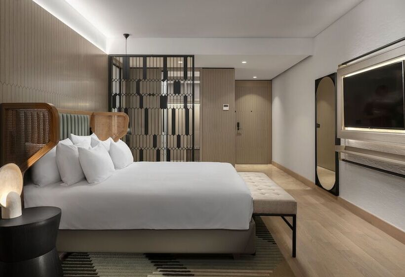 סוויטת ג'וניור, Radisson Collection Hotel, Bodrum