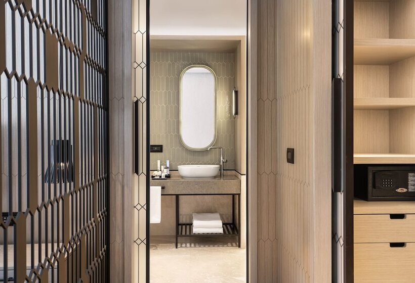 סוויטת ג'וניור, Radisson Collection Hotel, Bodrum