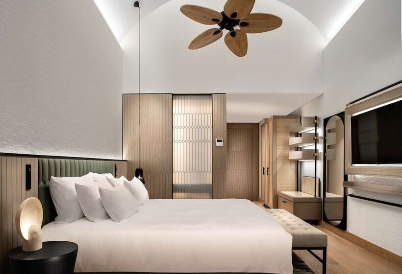 חדר פרמיום נוף לים, Radisson Collection Hotel, Bodrum