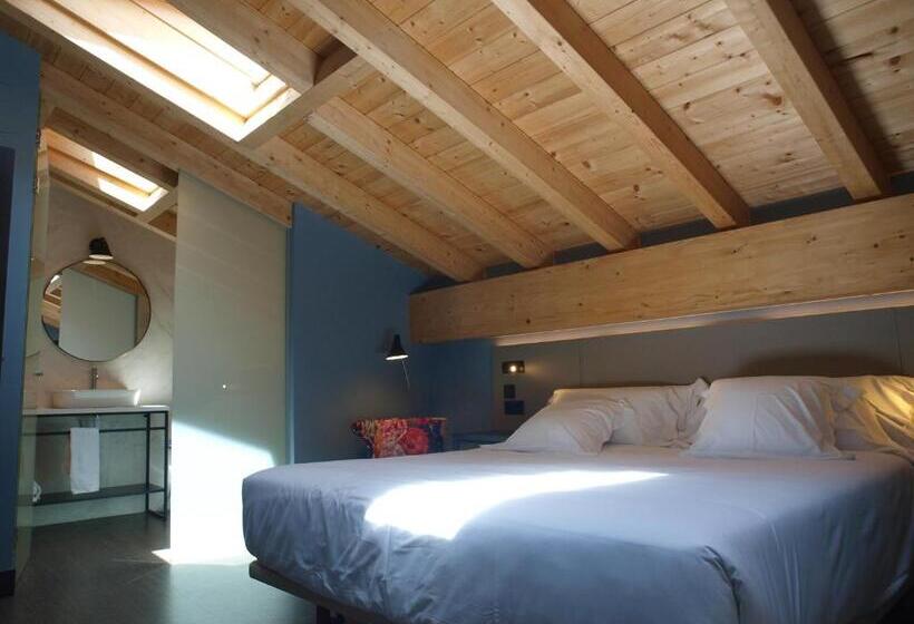 Номер Стандарт, M&uga Hotela