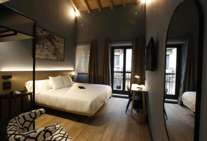 适合残疾人使用的标准间, M&uga Hotela