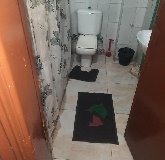 اتاق استاندارد یک تخته با سرویس بهداشتی مشترک, My Place Agata Hostel