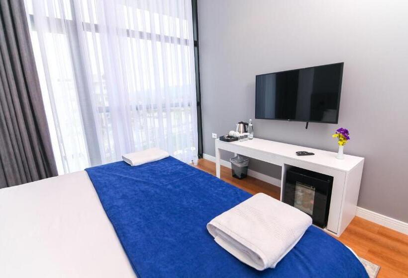 غرفة قياسية, N Hotel By Noshi