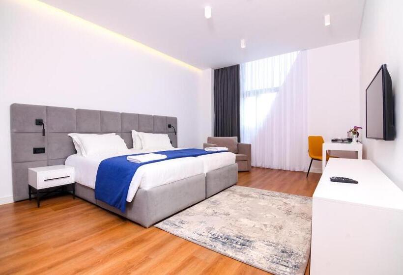 جناح, N Hotel By Noshi