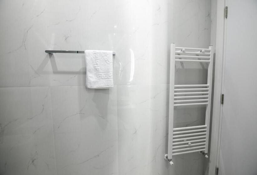 غرفة قياسية, N Hotel By Noshi