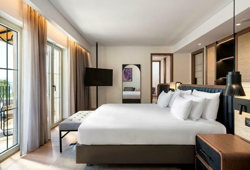 Люкс Вид на Море, Radisson Collection Hotel, Bodrum