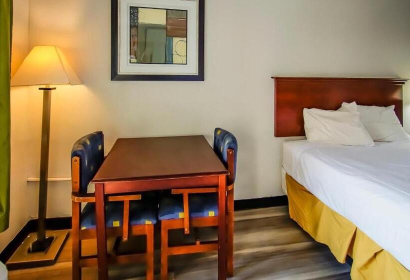 غرفة قياسية, Cypress Inn & Suites