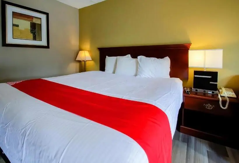 身障者適用キングサイズベッドルーム, Cypress Inn & Suites