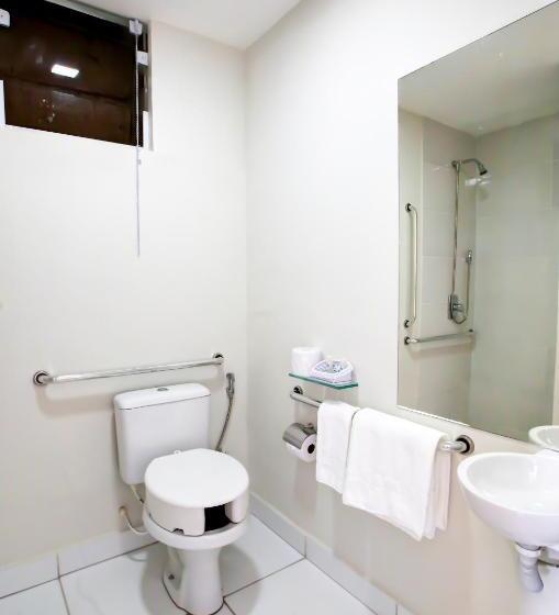 غرفة قياسية لذوى الاحتياجات الخاصة, Go Inn Contagem Mg