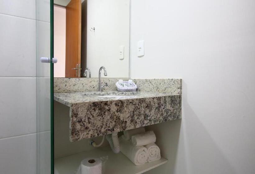 غرفة قياسية لذوى الاحتياجات الخاصة, Go Inn Contagem Mg