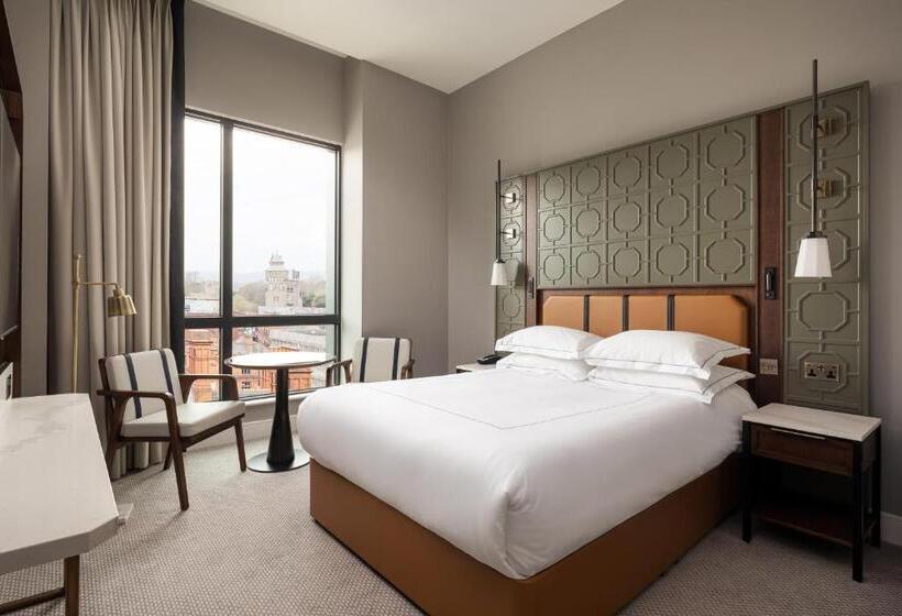 高级大房间, The Parkgate