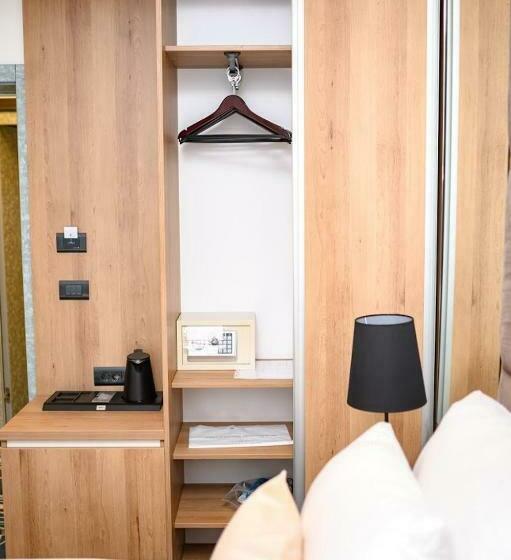 اتاق لوکس یک تخته, Vertigos