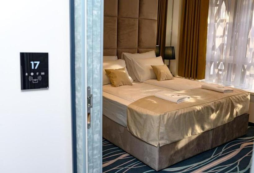 اتاق لوکس, Vertigos