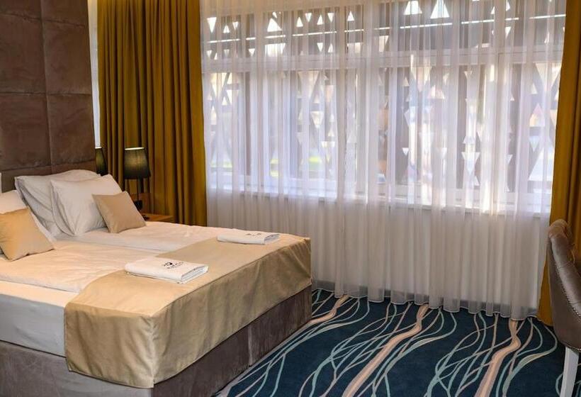 اتاق لوکس, Vertigos