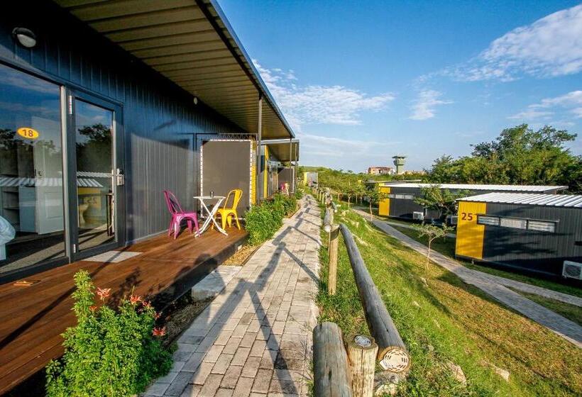 Номер Стандарт, Sleepover Kmia