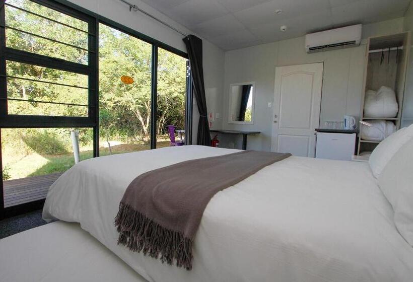 Семейный Номер, Sleepover Kmia