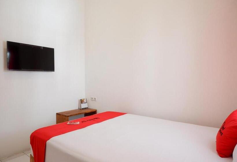 Номер Стандарт, Reddoorz Plus Near Ums Solo