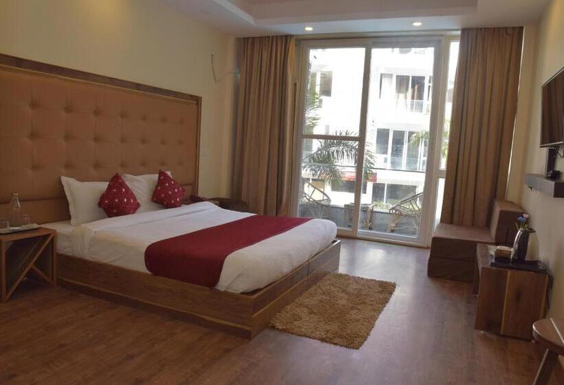 Superior Room, Avenue 18 Resort