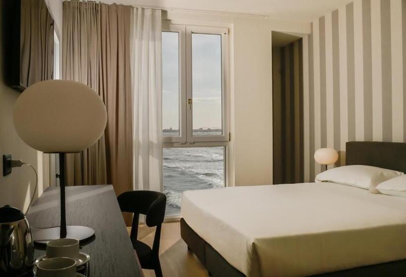 带海景的标准房, Punta Tipa