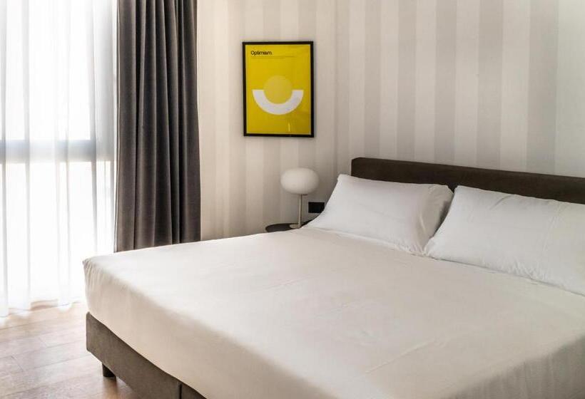 家庭间, Punta Tipa