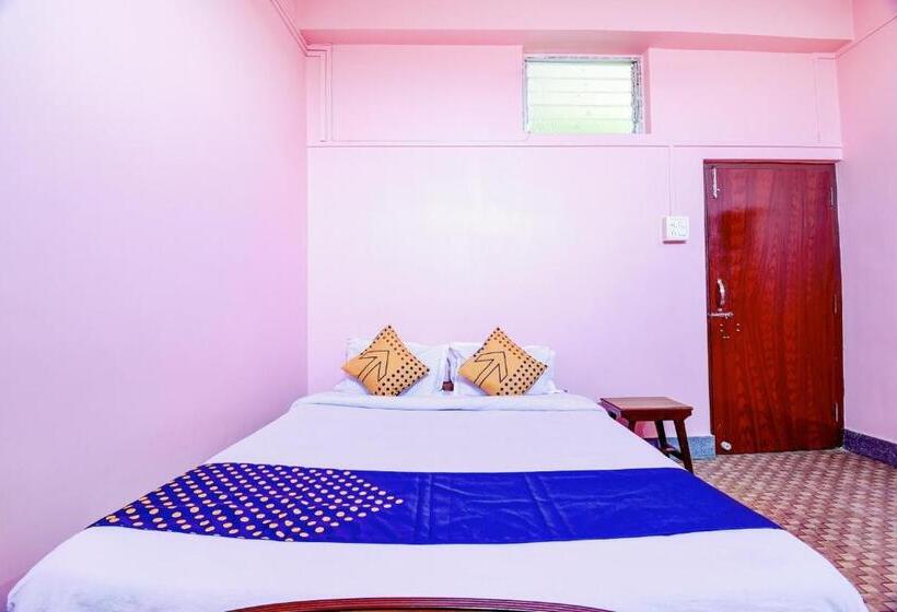 Economy Triple Room, Spot On  Nandini