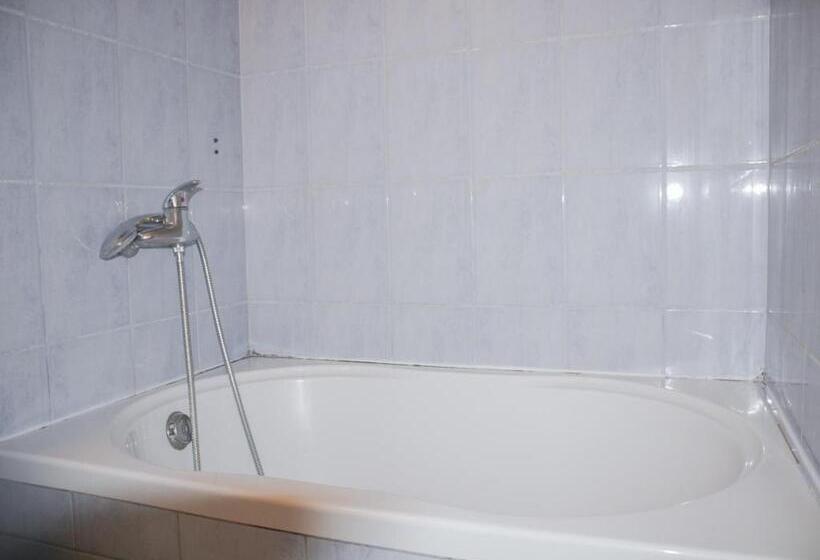 Triple Room Sea View, Apartmans And Rooms Mato